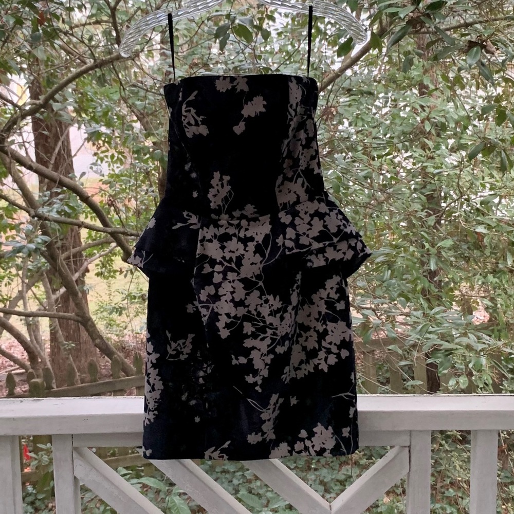 H&M Satin Formal Dress w/ Peplum & Floral Print Runs Small - Picture 2 of 8